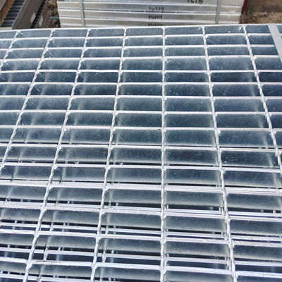 Stainless Steel Non-Slip Grating in 1000x1000mm Size for Industrial Flooring Solutions
