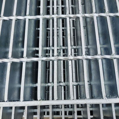 657/30/100 Heavy Duty Steel Grating Hot Dip Galvanized Pedestrian Channel Installed