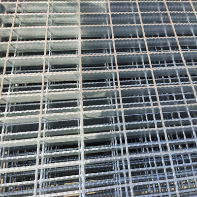 2mm Hot Dip Galvanized Steel Grating For Environmental Protection Equipment Platform