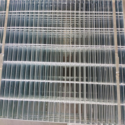 Leak Proof Industrial Steel Grating Galvanized For Maintenance Platform