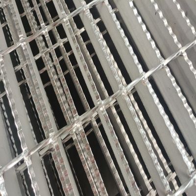 Anti Slip Steel Bar Grille Mall Polish Finish Q235 Grade 32X5mm Load Bar