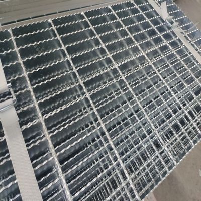 3mm Cross Bar Hot Dipped Smooth Surface Steel Grating For Building