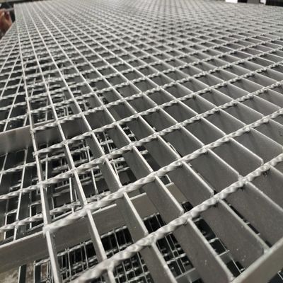 Stainless Industrial Steel Walkway Grating With 30mm Bearing Bar Spacing
