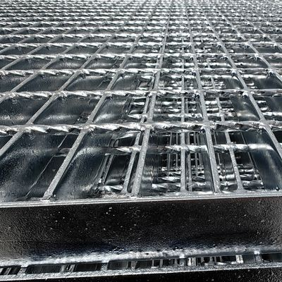 Cost-Effective Convenient Hot Dipped Galvanized Serrated Grating 30 X 5 Mm Galvanized Toothed Steel Grating Type2