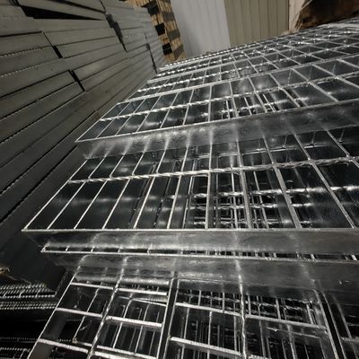 Stainless Steel Bright Modern Industrial Floor Grating Welded 30 x 30mm