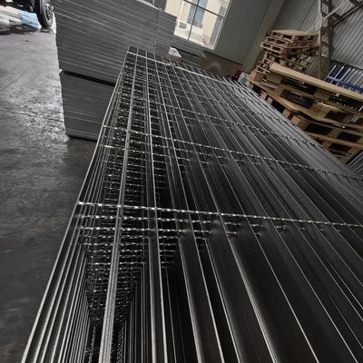 30*30*3mm Steel Floor Decking Metal Grating Machine Pressure Welded