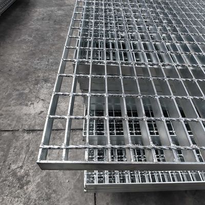 Corrosion Resistant Steel Grating For Outdoor Environments