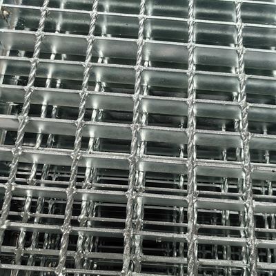 7mm Wire Pitch Anti Slippery Grating For Oil And Gas Industry