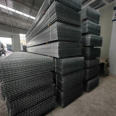 Machine Pressure Welded 30mm Industrial Steel Grating With Bright Surface 3mm Crossing Bar