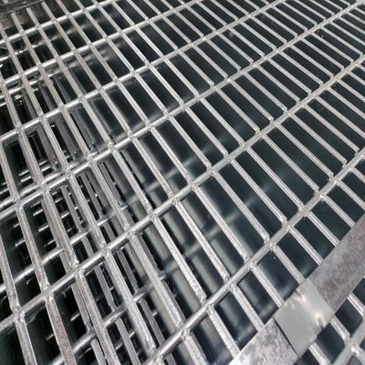 Corrosion Resistant Steel Grating Panels For US Standard Sizes