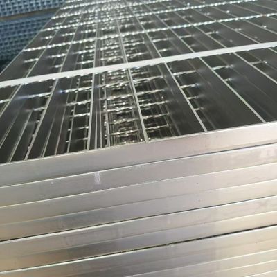Pressure Welded Serrated Steel Grating Heavy Duty Drainage And Ventilation Solution