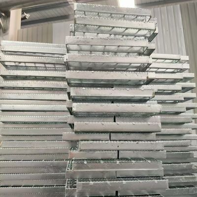 Industrial Steel Grating with Different Spacing for Various Applications