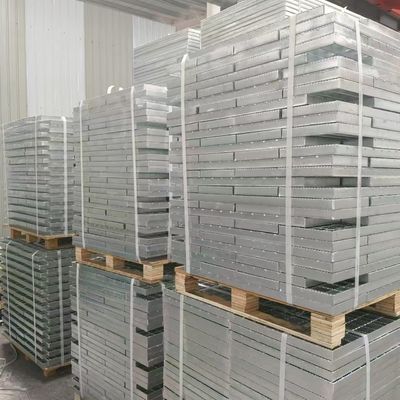 Industrial Steel Grating with Different Spacing for Various Applications