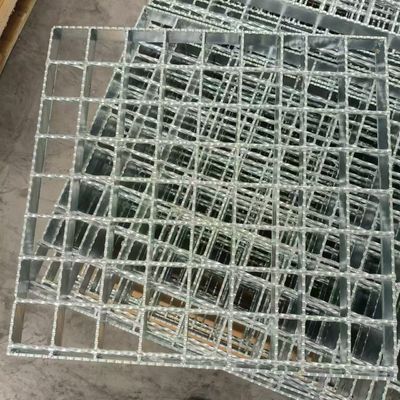Industrial Steel Grating Manufactured According to YB/T4001-2007 Standard