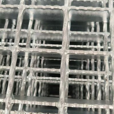 OEM Industrial Steel Grating Manufactured According to Customer Requirements