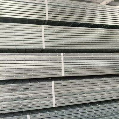 Fireproof, explosion-proof and wear-resistant good compression steel grating