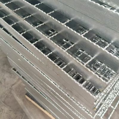 Versatile Industrial Steel Grating for Strong and Stable Structures