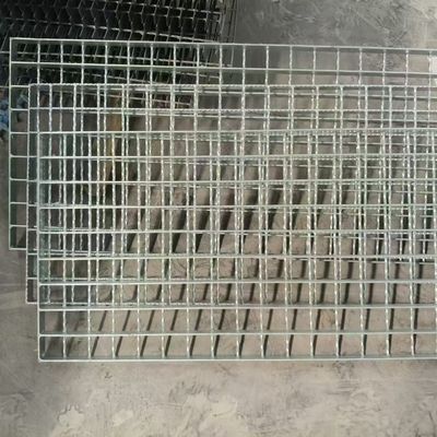Small aperture scale precision long service life silver steel grid plate