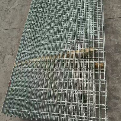 The surface is a serrated silver steel grating with good connection