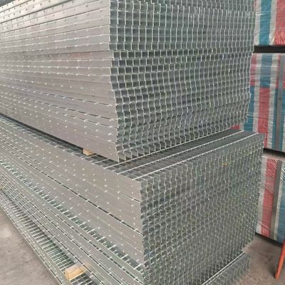 About the zigzag steel grating used in the machining shopNon-slip light weight