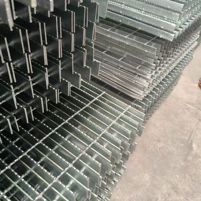 Strong ability to adapt to the environment and beautiful appearance of steel grating