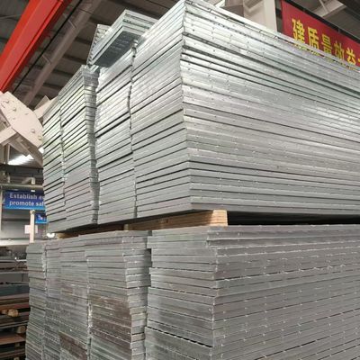 Steel forged into a durable, high temperature resistant silver steel grating
