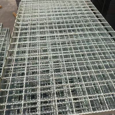 Industrial Steel Grating Customizable and Versatile for Various Applications