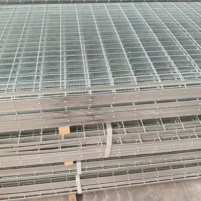 Ventilated explosion-proof steel grating plate with light weight and strong bearing capacity