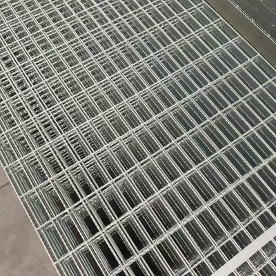 Ventilated and Heat-Dissipating Steel Grid Plate for Optimal Performance and Efficiency