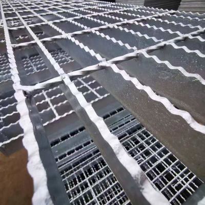 Modern Hot Galvanized Steel Flat Bar Grating Welded Floor Decking For Industrial Environment