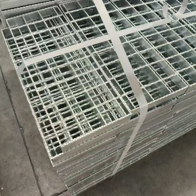 YB/T4001-2007 Heavy Duty Plain Serrated Metal Grating With 40mm Bearing Bar Pitch