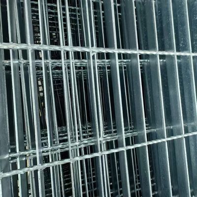 Hot Galvanized Smooth Silver bar grating mesh With 30mm Flat Bearing Bar