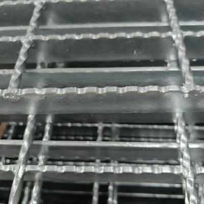 Anti Slip Galvanized Welded Steel Floor Grating For Industrial Building