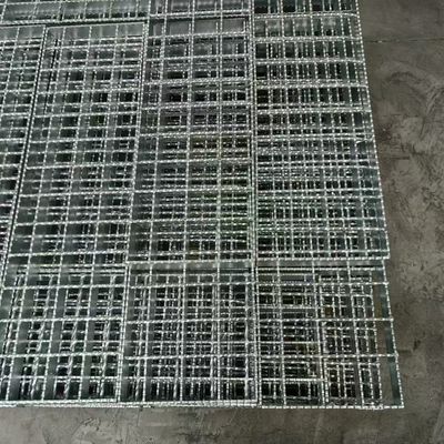 Hot Dip Galvanized Industrial Grating 30x30mm Welded