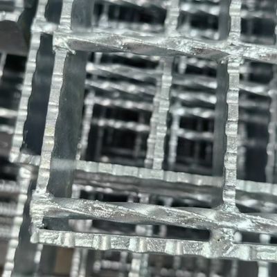 Bright Flat Bar Industrial Steel Floor Decking Grating YB/T4001.1-2007 Standard Since 1990
