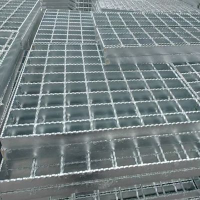3mm Cross Bar Bright On Surface Industrial Steel Decking Grating