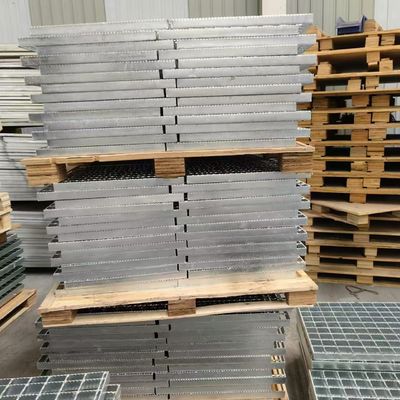 30mm Flat Bar Welding Steel Decking Grating Modern Bright Surface