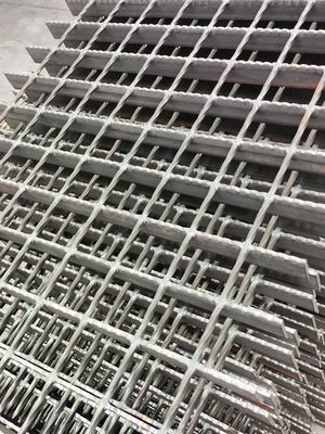 3mm welded Industrial Steel Grating Galvanized/Smooth surface for Various Applications