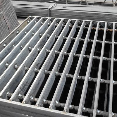 Industrial Steel Floor Decking Grating with 30mm Bearing Bar Spacing