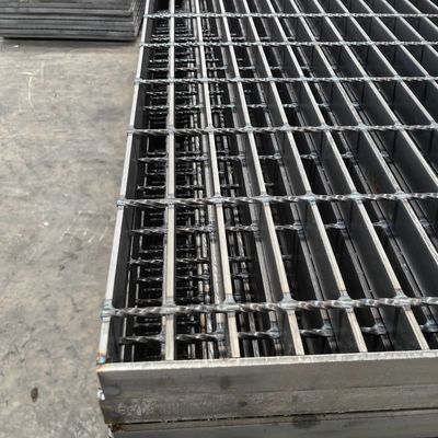 Innovative Steel Floor Decking Grating