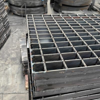 Galvanized Anti Rust Industrial Welded Steel Grating