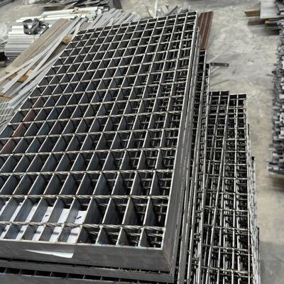 Galvanized Anti Rust Industrial Welded Steel Grating