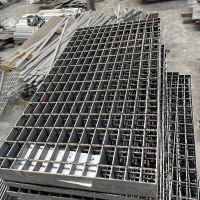 Machine Pressure Welded Smooth Surface Industrial Steel Bar Grating Stainless Steel Modern
