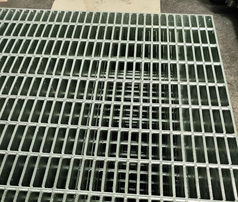 3mm Bright Steel Floor Decking Grating with 30mm Cross Bar