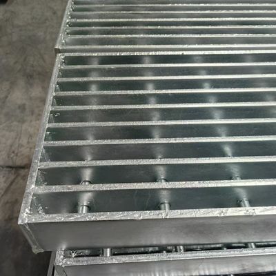 YB/T4001.1-2007 Standard 30mm Non Slip Steel Floor Grating with Bright Surface