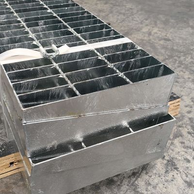 Utility model processing technology Silver steel grating with hot dip galvanized surface