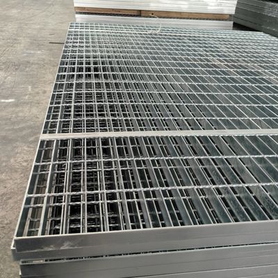 Utility model processing technology Silver steel grating with hot dip galvanized surface