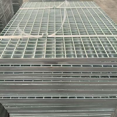 Various Bar Shapes Serrated Type Grating Hot Dip Galvanized Stainless Steel