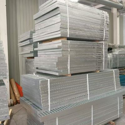 Heavy Duty Stainless industrial steel grating Compliant With Galvanizing Standards