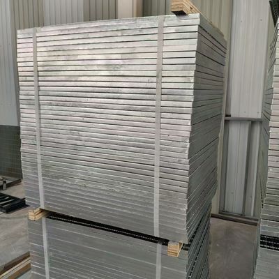 Industrial 19 W 4 Steel Grating Dependable Choice For Long Lasting Flooring